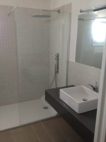 Shower room installation